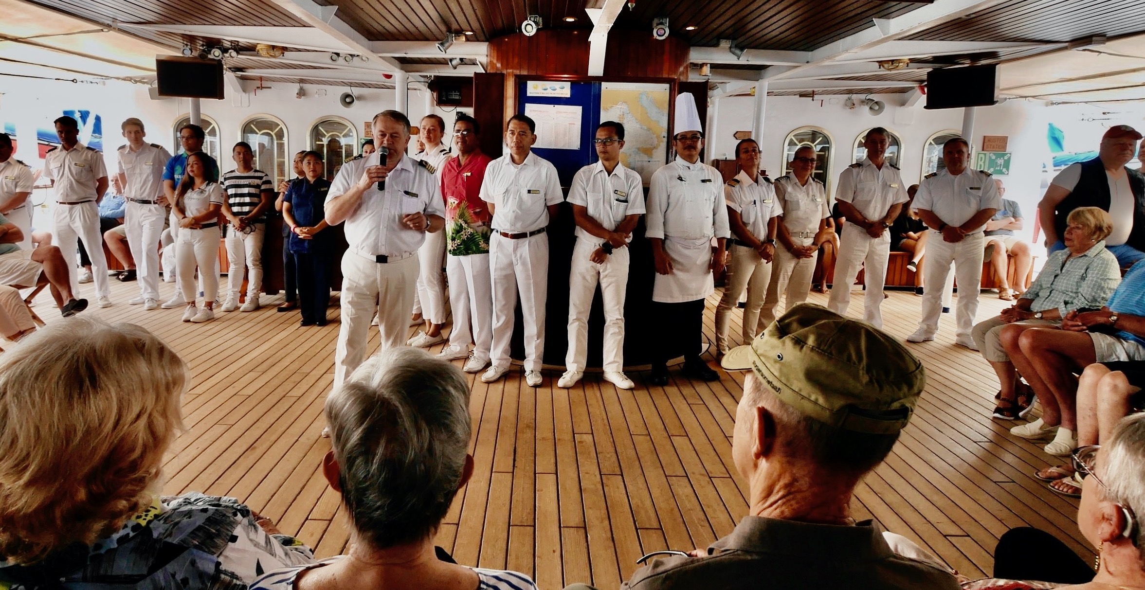 Crew Leben an Bord Schiff Aktion Bürgerforschung und Bürger schaffen gemeinsam Wissen Definition Crewleben